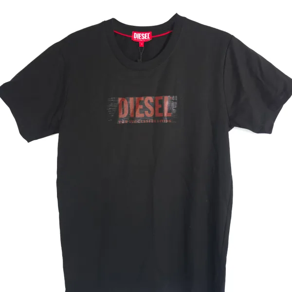 Diesel Polera, foto 1