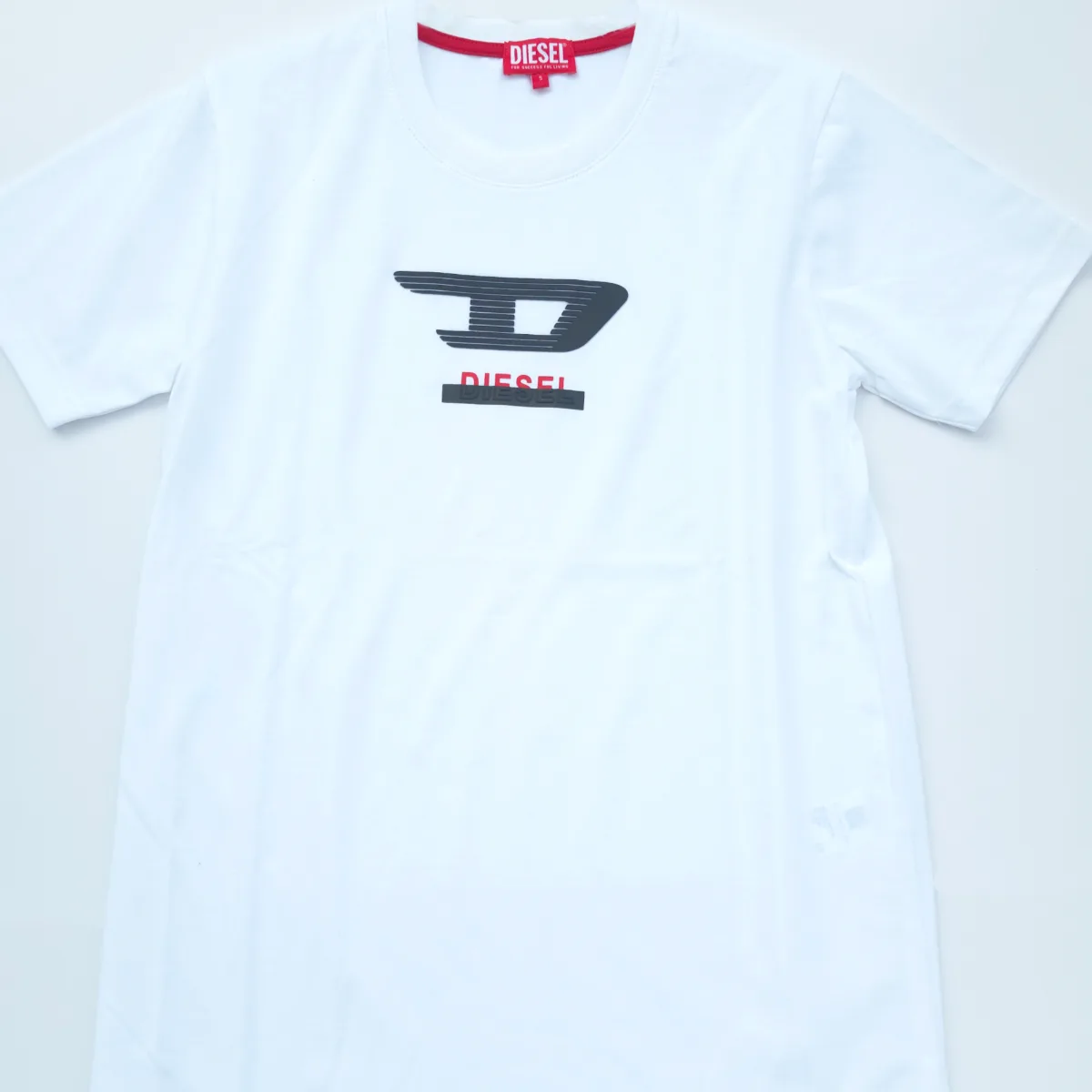 Diesel Polera, foto 1
